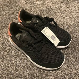 Adidas Archivo Running Shoes